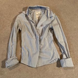 Hollister collared dress shirt in size Small